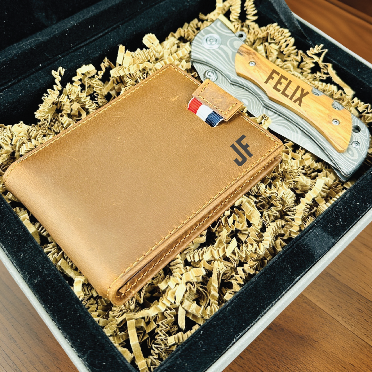 Signature Series Gift Set: Personalized Blade &amp; Leather Wallet Collection - Perfect Gift For Him