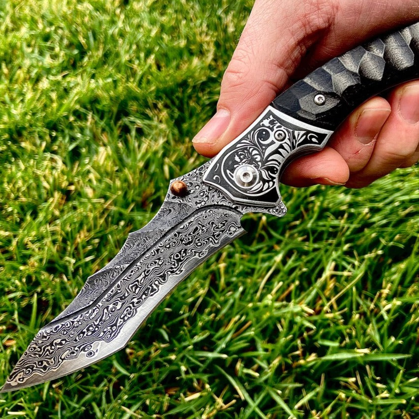 Ebony Damascus Skullhead