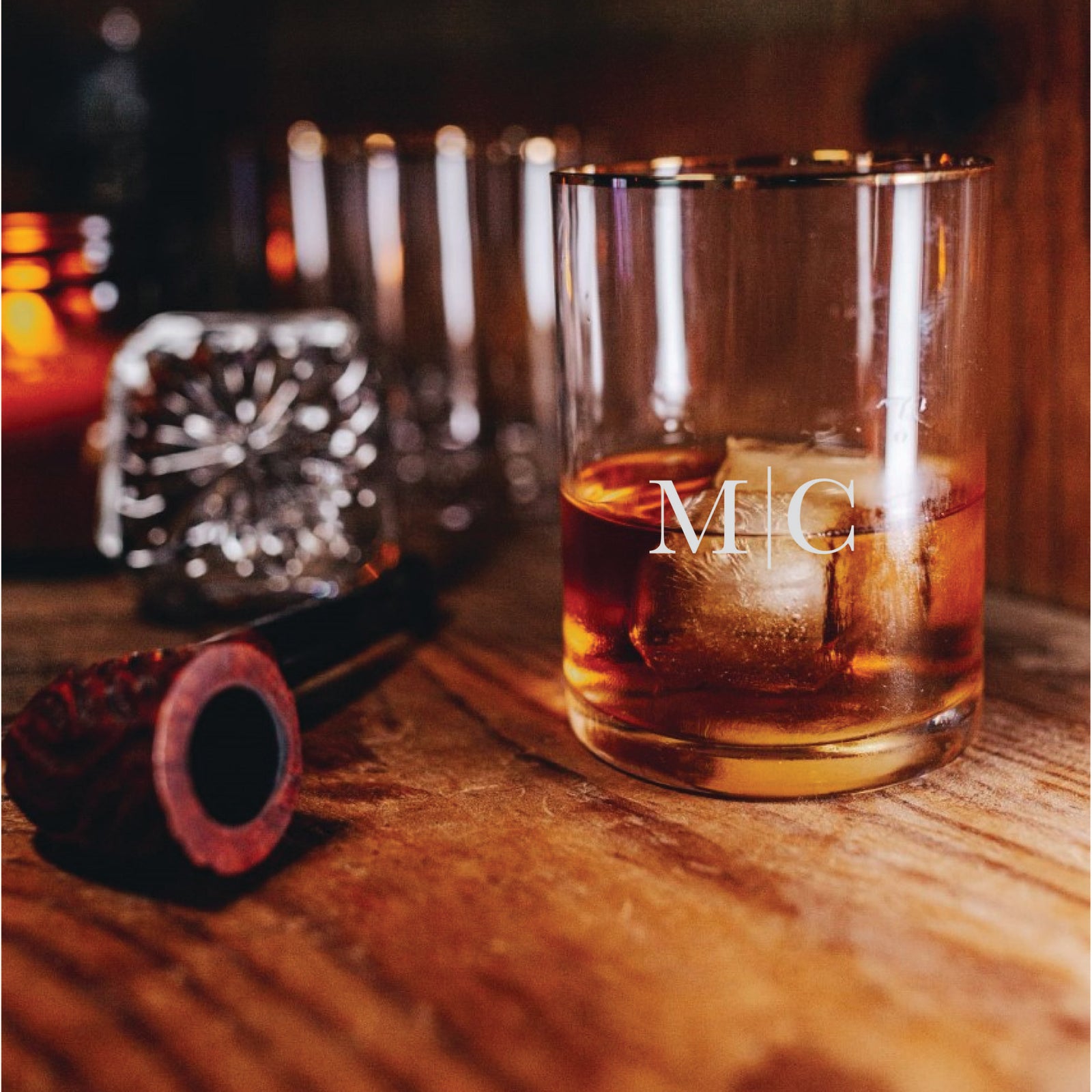 Modern Custom Gold Rimmed Whiskey Glass Set