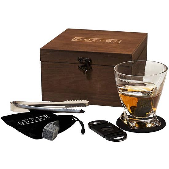 whiskeycigarrestglass