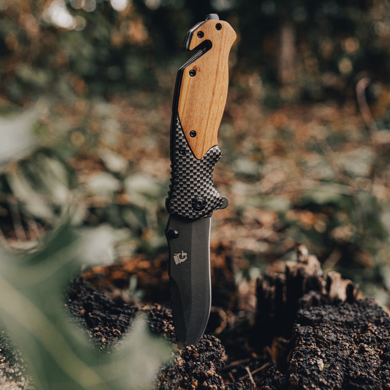 Slick Carbon Fiber Design Pocket Folding Knife