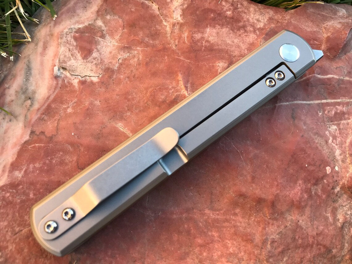 Unique Pocket Knife