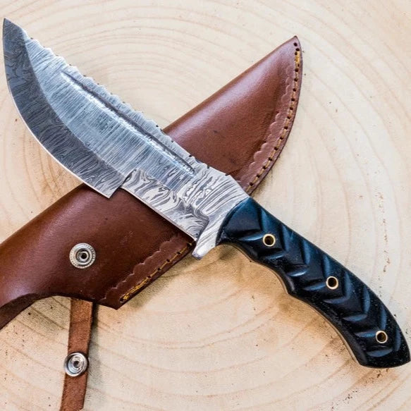 Damascus Steel Tracker Hunting Knife