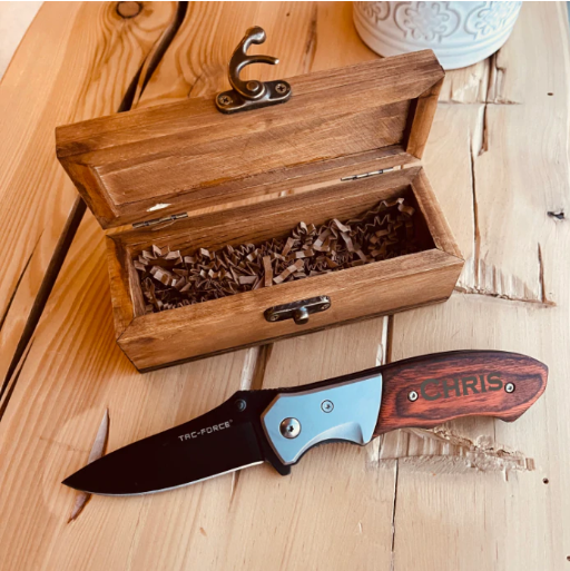 https://www.groovyguygifts.com/cdn/shop/products/personalized-knife-with-box_2000x.png?v=1699479416